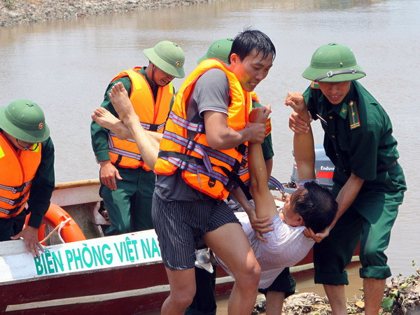 Chủ động ứng phó, bảo đảm an toàn mùa mưa bão ảnh 1