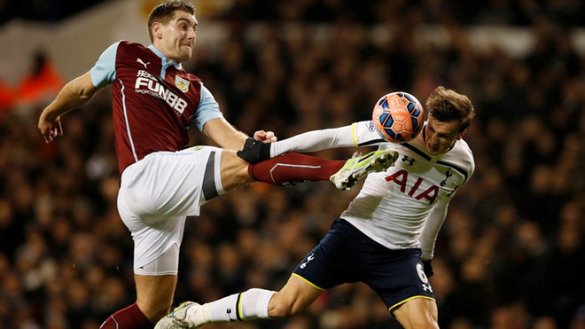 Kết quả bóng đá châu Âu diễn ra đêm 14/1 và rạng sáng 15/1 ảnh 1