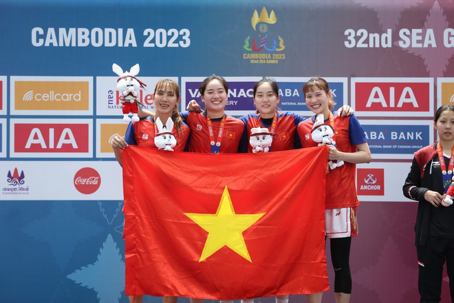 'Bộ tứ nam thần" môn Bơi Việt Nam bảo vệ thành công HCV SEA Games ảnh 4