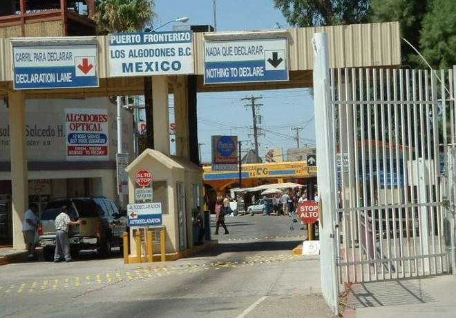 (Nguồn:Travisl) Thị trấn Los Algodones - "Thánh địa" của nha khoa ở Mexico ảnh 1