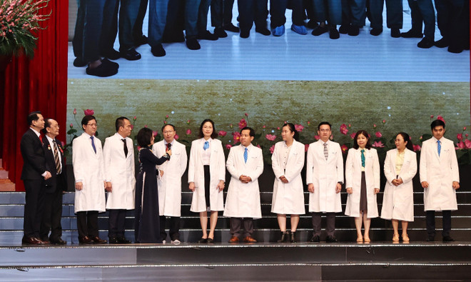 Những câu chuyện xúc động, truyền cảm hứng mạnh mẽ trong cộng đồng ảnh 3