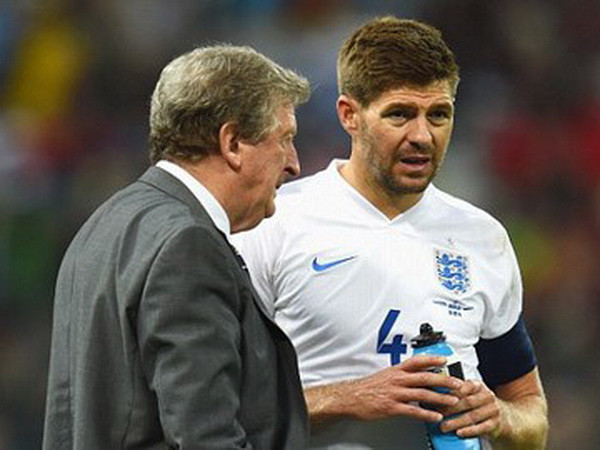 Steven Gerrard đang cân nhắc khả năng chia tay đội tuyển Anh ảnh 1