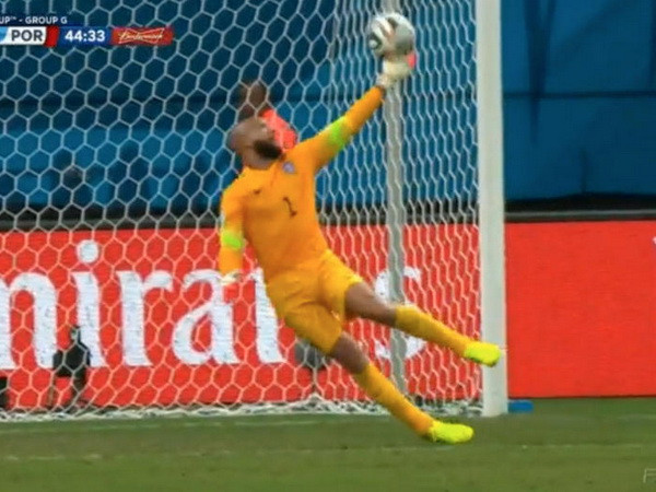 Pha cứu nguy xuất thần giúp Mỹ thăng hoa trước Bồ Đào Nha ảnh 1