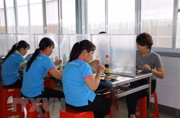Tiền Giang áp dụng Chỉ thị 15 trên toàn tỉnh từ 0 giờ ngày 26/9 ảnh 1