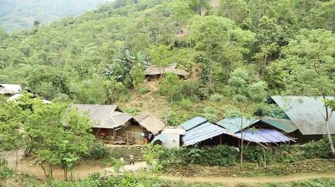 Thanh Hóa: Bắt tạm giam cán bộ xã ăn chặn tiền điện hỗ trợ hộ nghèo ảnh 1