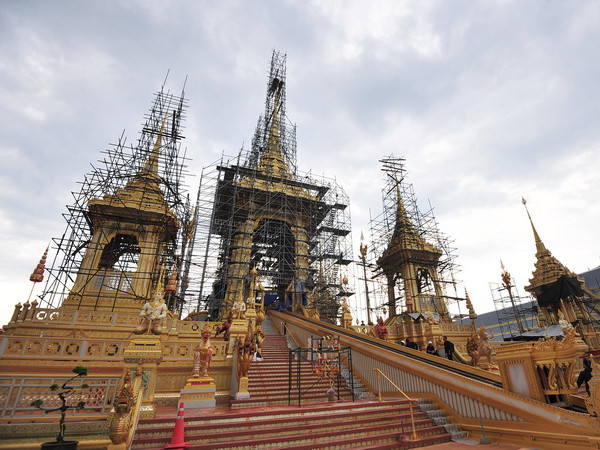 Khu vực sẽ diễn ra lễ hỏa táng thi hài cố Quốc vương Bhumibol Adulyadej tại thủ đô Bangkok ngày 2/10. (Nguồn: THX/TTXVN) Thái Lan bắt đầu tang lễ cố Quốc vương Bhumibol Adulyadej ảnh 1