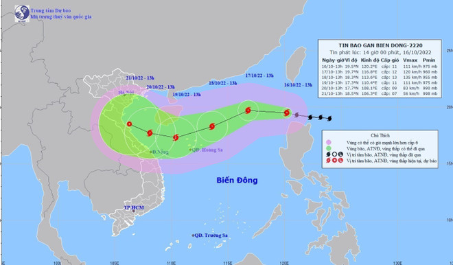 Bão Nesat sẽ đi vào Biển Đông và có khả năng mạnh thêm ảnh 1