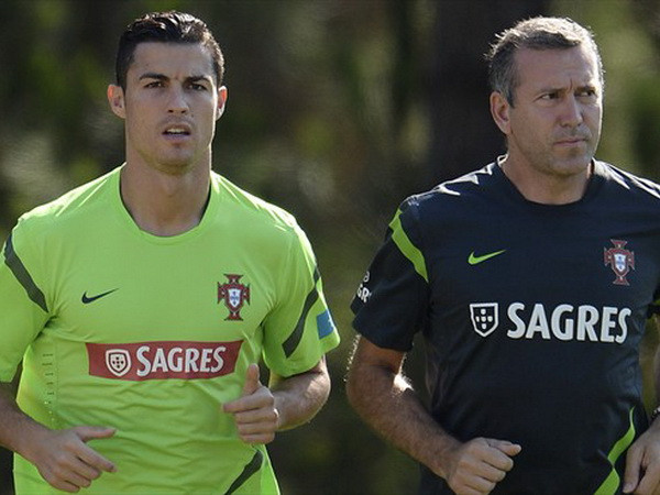 Tuyển Bồ Đào Nha "phát sốt" khi nhận hung tin từ Ronaldo ảnh 1