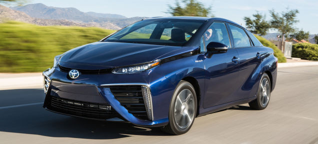 Hãng Toyota sẽ chào bán xe chạy khí hydro vào giữa tháng 12 ảnh 1