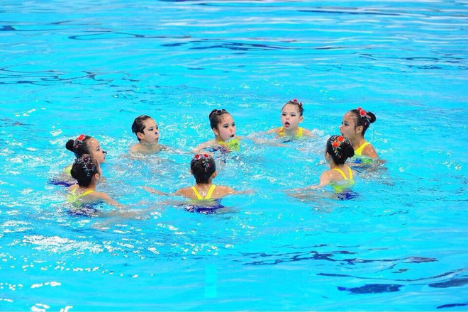 Bơi nghệ thuật Việt Nam giành 3 huy chương tại Singapore ảnh 2