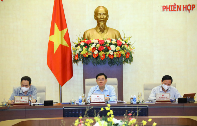 Chủ tịch Quốc hội Vương Đình Huệ phát biểu. (Ảnh: Nguyễn Điệp/TTXVN) Tiếp tục hoàn thiện Đề án Bảo đảm an ninh nguồn nước ảnh 1