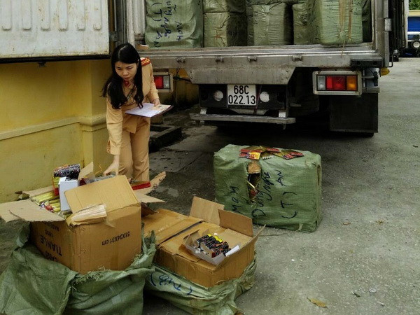 Thanh Hóa: Bắt vụ vận chuyển pháo điện lớn nhất từ trước đến nay ảnh 1