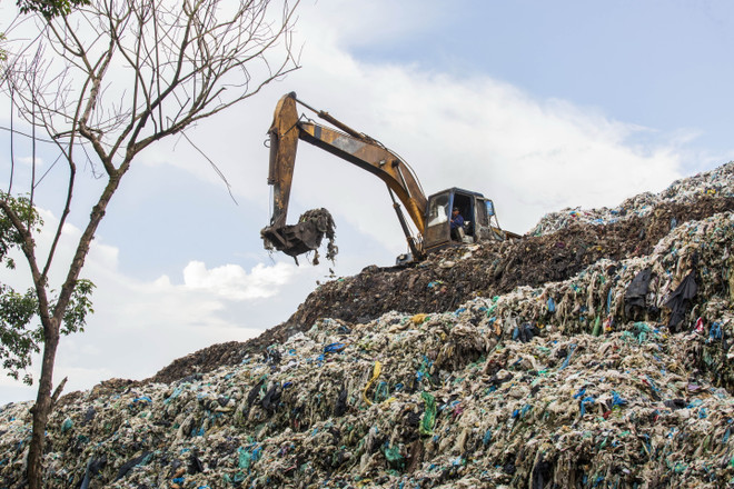 Tây Ninh: Khắc phục tình trạng ô nhiễm tại bãi rác xã Tân Hưng ảnh 2