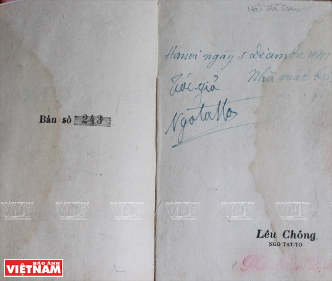 Khám phá những bản sách cực kỳ quý hiếm in từ thế kỷ trước ảnh 5