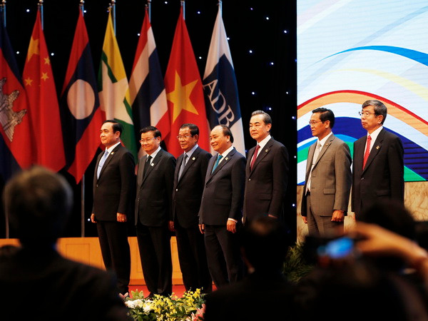 Phiên toàn thể Hội nghị Thượng đỉnh hợp tác Tiểu vùng Mekong mở rộng ảnh 1