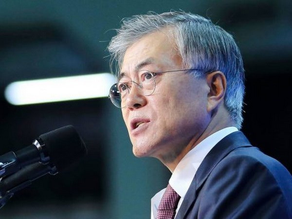 Hàn Quốc: Ứng viên Moon Jae-in vẫn dẫn đầu trong thăm dò dư luận ảnh 1