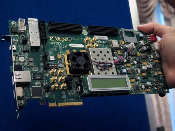 Thúc đẩy phát triển công nghệ bán dẫn vi mạch tại Việt Nam ảnh 1