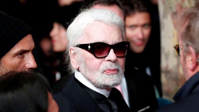 Biểu tượng ngành thời trang thế giới Karl Lagerfeld. (Nguồn: news.sky.com) 'Bố già' ngành thời trang thế giới Karl Lagerfeld qua đời ở tuổi 85 ảnh 1