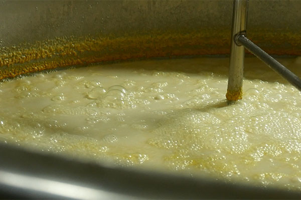 Loại rượu độc đáo với hương vị vừa phong phú vừa tinh khiết ảnh 2