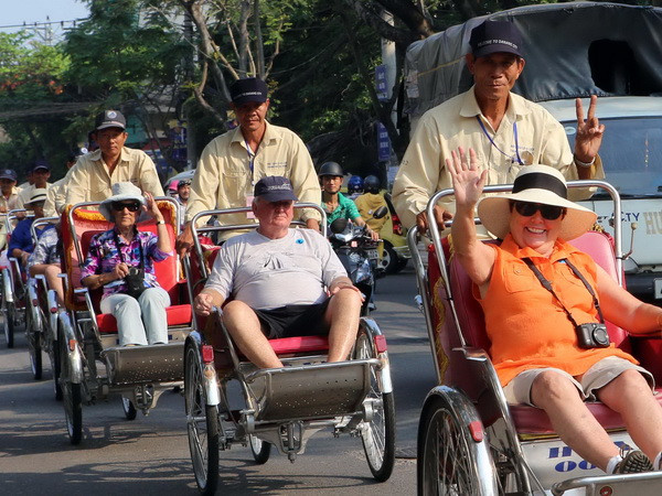 Đến năm 2020, ngành dịch vụ chiếm 65% cơ cấu kinh tế Đà Nẵng ảnh 1