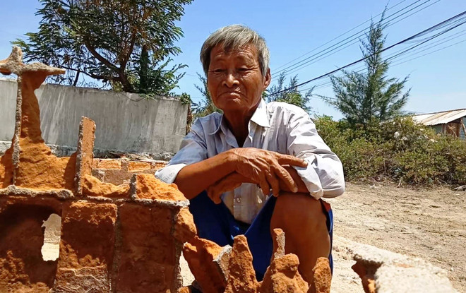 Cánh đồng muối trên núi gây nhuốm mặn cả một vùng quê ảnh 5