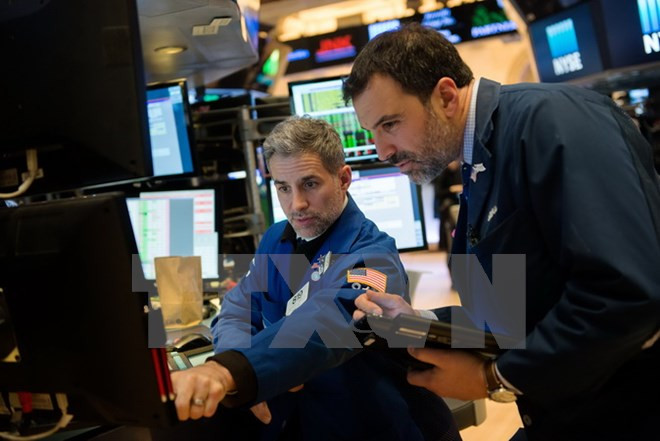 Ba chỉ số chủ chốt của chứng khoán Mỹ lập kỷ lục cùng một ngày ảnh 1