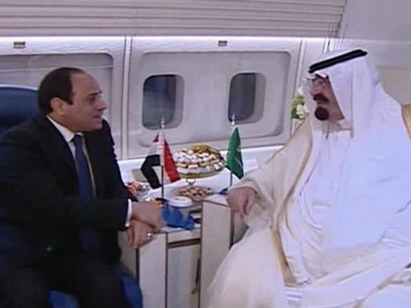Quốc vương Saudi Arabia thăm chớp nhoáng tới Ai Cập ảnh 1