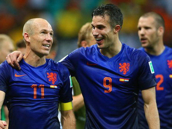 Lý giải nguyên nhân "cơn mưa bàn thắng" tại World Cup 2014 ảnh 1