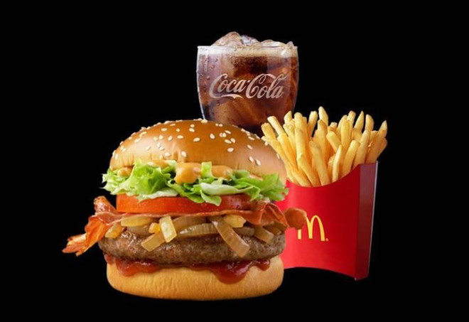 McDonald Hàn Quốc bị điều tra về cáo buộc sử dụng bánh hết hạn ảnh 1