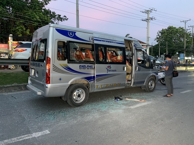 Vụ hỗn chiến trên Quốc lộ 91: Khởi tố vụ án, bắt khẩn cấp 5 đối tượng ảnh 1