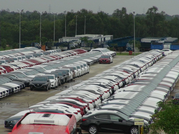 Doanh số bán xe ôtô giảm, doanh nghiệp tìm cách để thích nghi ảnh 1