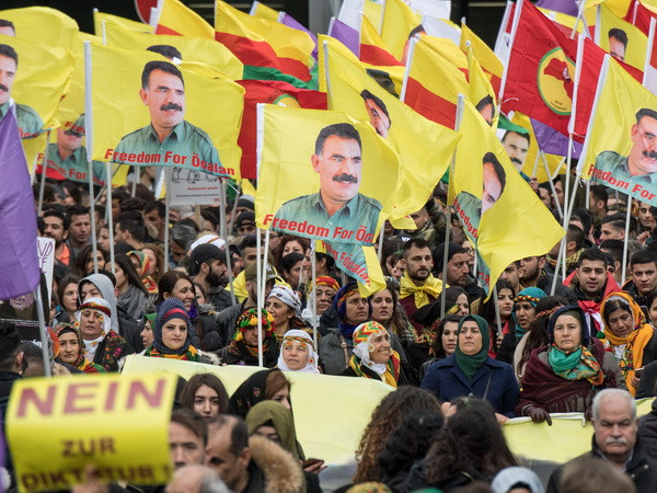 Quan hệ Đức-Thổ Nhĩ Kỳ tiếp tục căng thẳng vì vụ ủng hộ PKK ảnh 1