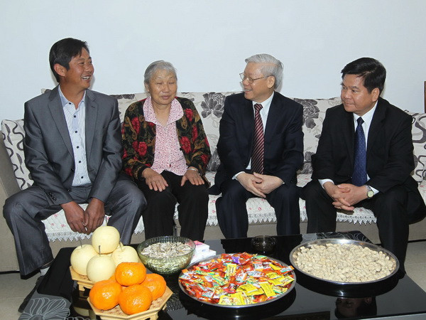 Tổng Bí thư thăm mô hình phát triển nông thôn mới tại tỉnh Vân Nam ảnh 1