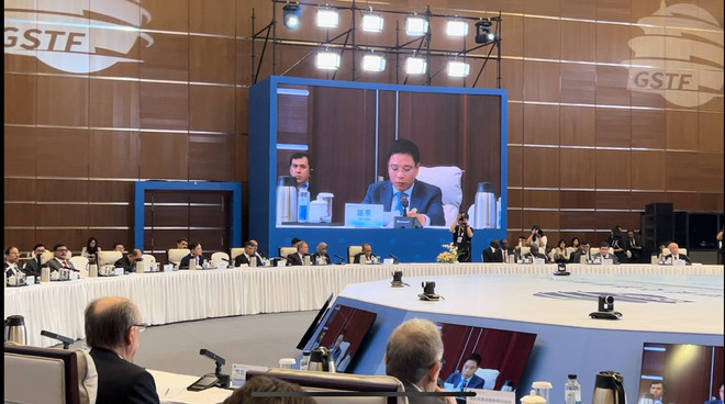 Việt Nam hướng tới phát triển hệ thống giao thông vận tải bền vững ảnh 1