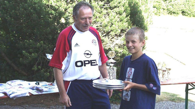 Những điều chưa biết về hành trình trở thành ngôi sao của Mueller ảnh 3