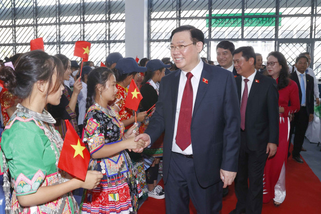 Chủ tịch Quốc hội: Bảo đảm tiếp cận giáo dục công bằng, bình đẳng ảnh 3