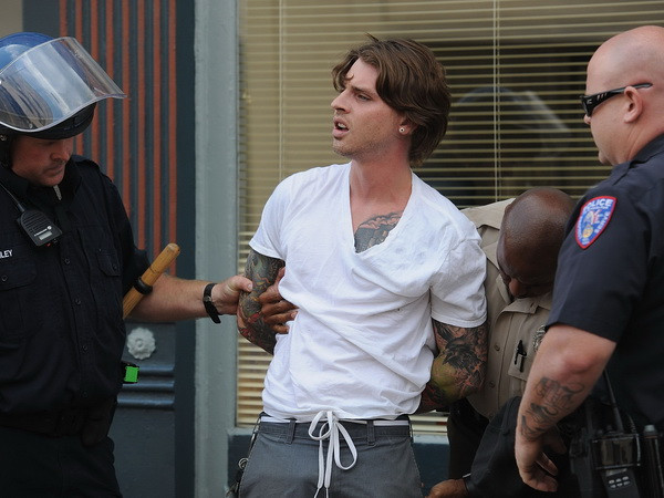 Mỹ ban bố tình trạng khẩn cấp tại thị trấn Ferguson do bạo loạn ảnh 1