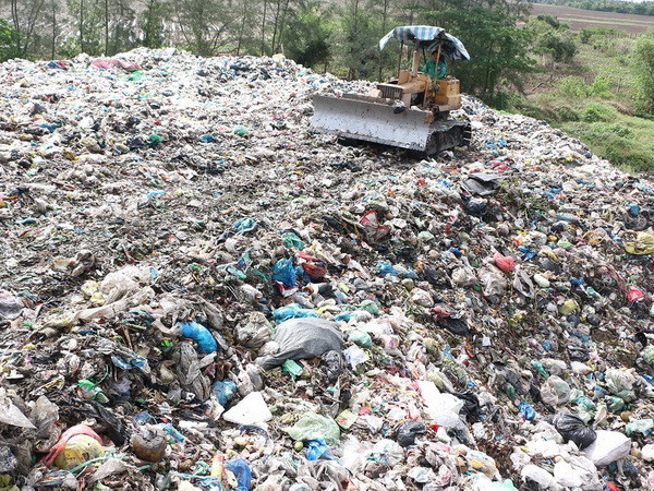 Phú Yên: Di dời 71 hộ dân trong vùng ô nhiễm đến nơi ở mới ảnh 1