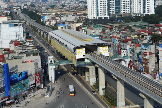 Nhà ga của tuyến đường sắt đô thị Cát Linh-Hà Đông. (Ảnh: Huy Hùng/TTXVN) Hà Nội đề xuất đầu tư 3 tuyến đường sắt trị giá hơn trăm nghìn tỷ đồng ảnh 2