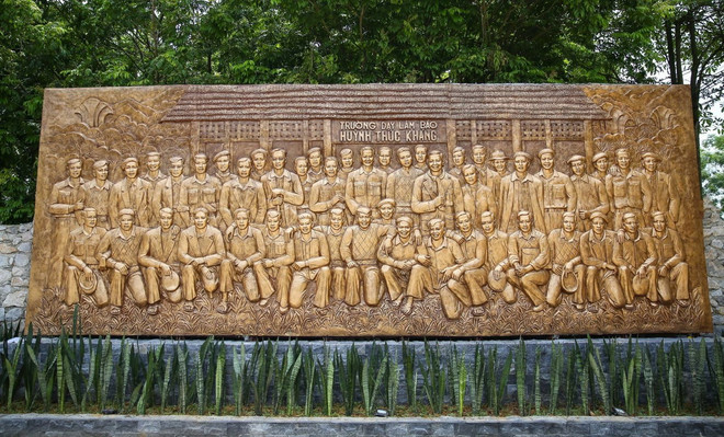 truong day lam bao2.jpg