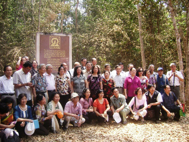 Từ giao liên Thông tấn trở thành doanh nhân nơi chiến khu xưa ảnh 5