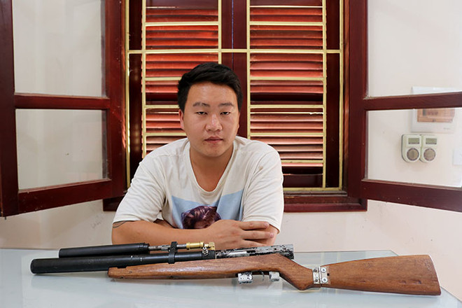 Điện Biên: Bắt 2 đối tượng mua bán, sản xuất đạn chì và súng tự chế ảnh 2