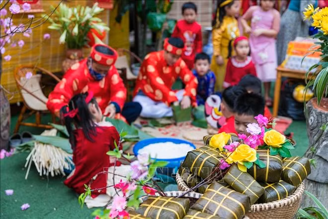 Đại sứ Trung Quốc Hùng Ba: Kinh tế Việt Nam có độ mở lớn, đầy sức sống ảnh 2