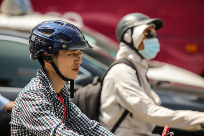Bắc Bộ tiếp diễn những ngày nắng nóng. (Ảnh: Lê Minh Sơn/Vietnam+) Bắc Bộ nắng nóng, Tây Nguyên và Nam Bộ khả năng mưa kéo dài ảnh 1