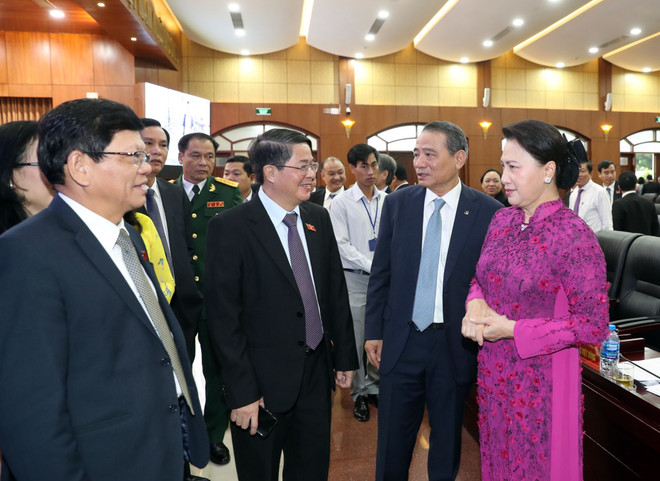 Chủ tịch Quốc hội Nguyễn Thị Kim Ngân và các đại biểu dự Kỳ họp. (Ảnh: Trọng Đức/TTXVN) Chủ tịch Quốc hội dự Kỳ họp thứ 9, HĐND thành phố Đà Nẵng Khóa IX ảnh 2