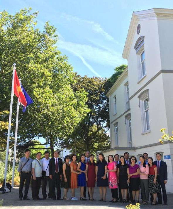 Huyện Đan Phượng muốn học hỏi kinh nghiệm quản trị đô thị từ Hà Lan ảnh 2