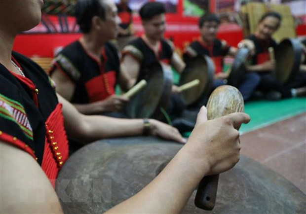 Người giữ hồn chiêng, dân vũ nơi đại ngàn đất quế Trà Bồng ảnh 1