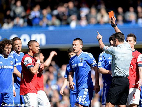 Arsenal thảm bại trước Chelsea trong ngày vinh danh Wenger ảnh 3