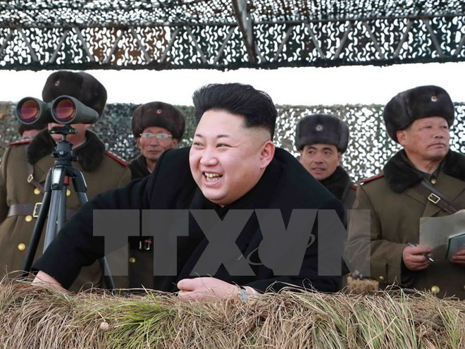 Kim Jong-Un kiểm tra đơn vị quân sự ngoài khơi bờ biển phía Đông ảnh 1