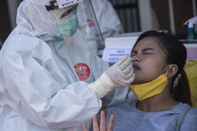 Tình hình COVID-19: Các quốc gia hạn chế lây lan dịch bệnh ảnh 2